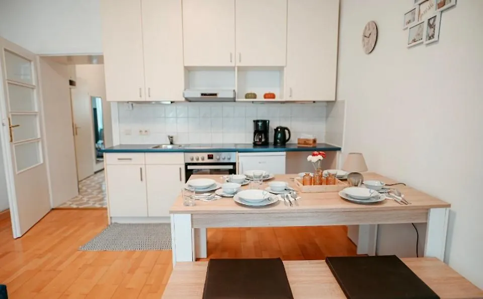Raimond Apartment Top 27 Wien